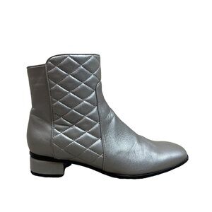 AQUATALIA SILVER QUILTED ANKLE BOOTIES
